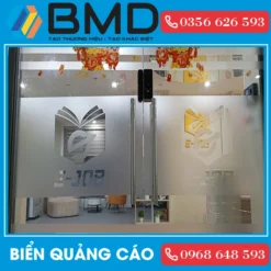 Thi công, dán trang trí Decal kính văn phòng